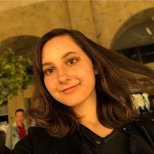 Meet your Posher, Maria